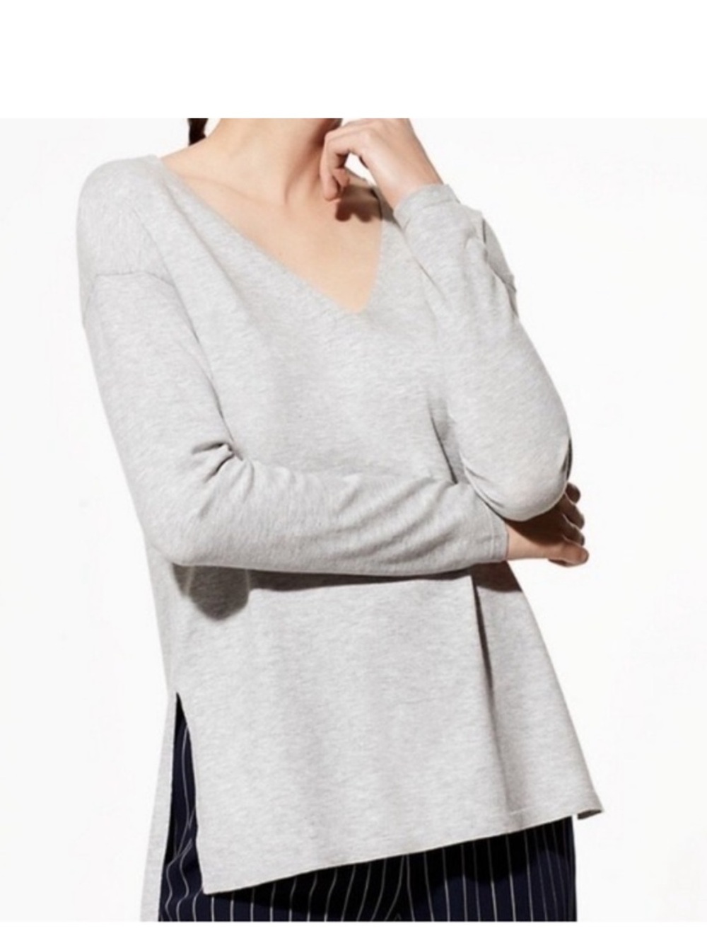 Aritzia Light Grey V-Neck Side-Slit Sweatshirt